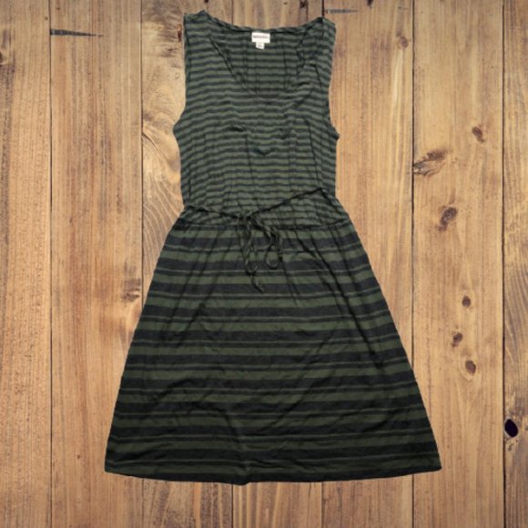 Merona Dresses & Skirts - Merona Striped Dress
